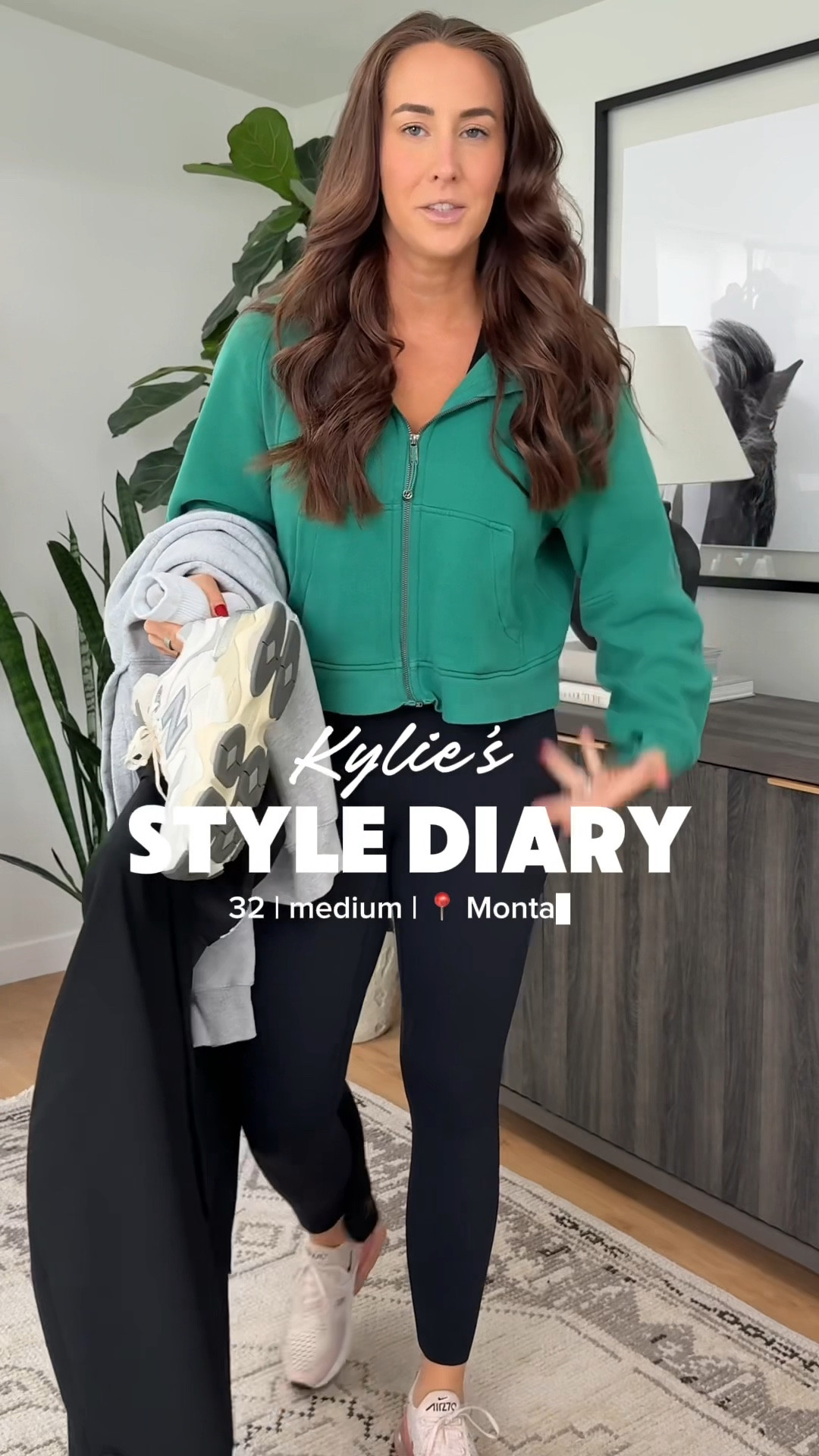 Comfy, but comfy chic 👟 

Sweatshirt: M
Leggings: M
Blazer: 10


#LTKTall #LTKSeasonal #LTKStyleTip