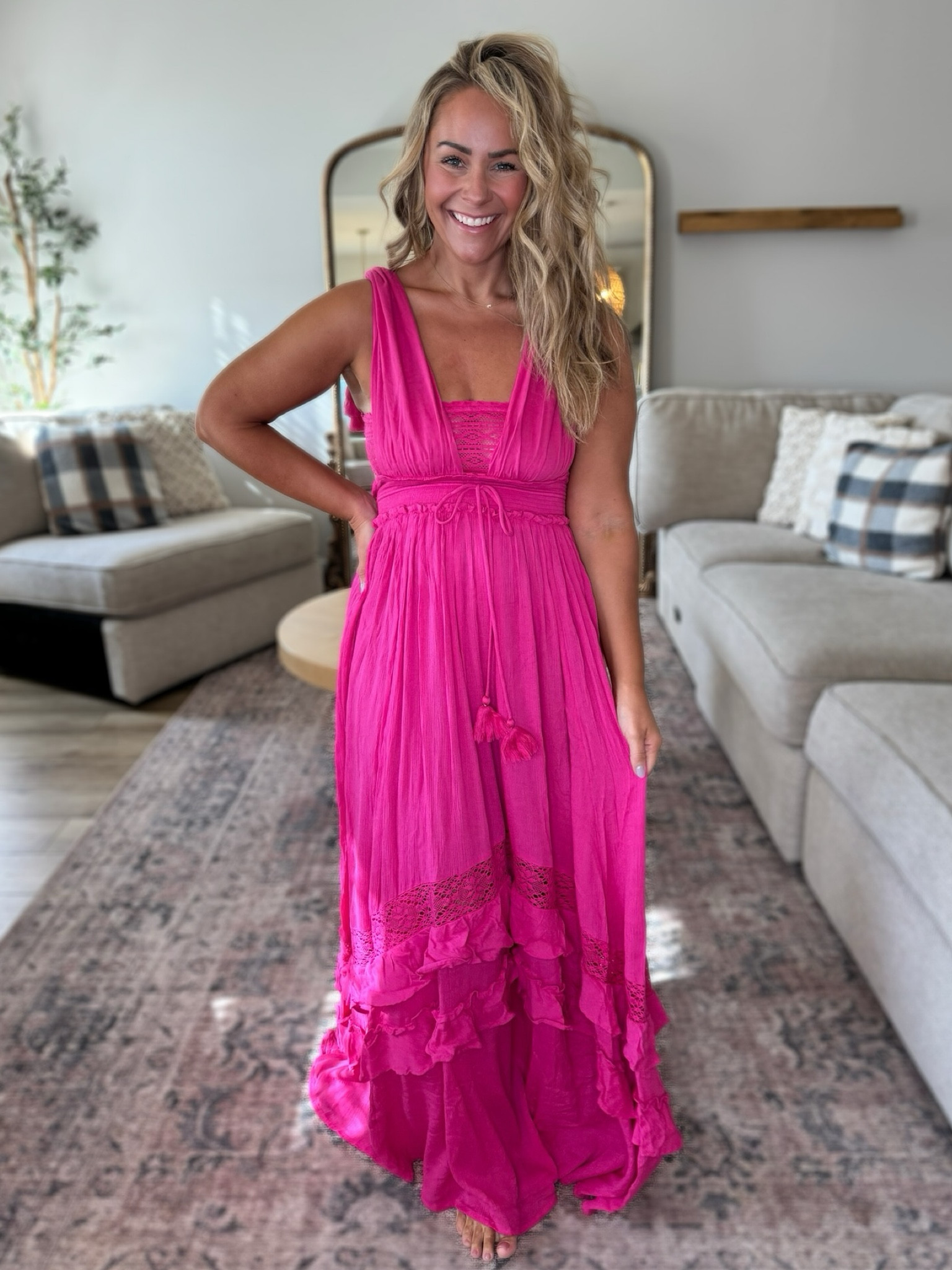 This dress screams tropical vacation 🌴☀️🌺 I’m wearing a Medium, it comes in 18 colors and is less than $150!! 

#LTKstyletip #LTKtravel #LTKwedding