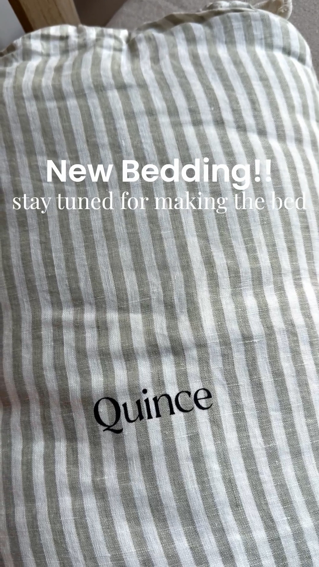 These European Linen sheets are my absolute favorite! Just got them in this new color & can’t wait to make the bed with my @Quince faves. Will share how it turns out soon!!
