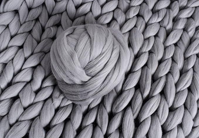 Giant Wool Yarn Chunky Arm Knitting Super Soft Wool Yarn Bulky Wool Roving (250g/0.55 lbs, Light ... | Amazon (US)