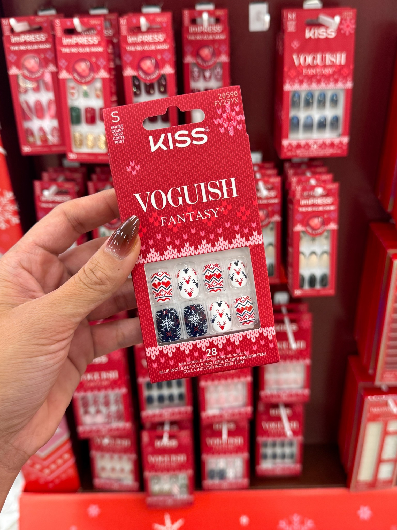 Kiss Holiday Christmas Nailss

#LTKHoliday #LTKFindsUnder50 #LTKBeauty