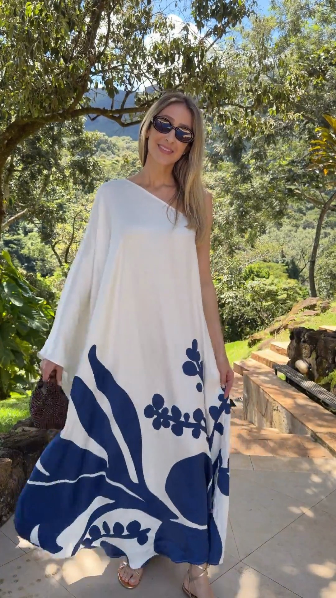 Gorgeous and elegant summer dress 
I am in love 
Runs tts , wearing a size , wearing a size small 

Summer outfit 
Spring outfits

Vacation outfits beach

#LTKU #LTKootd #LTKSeasonal