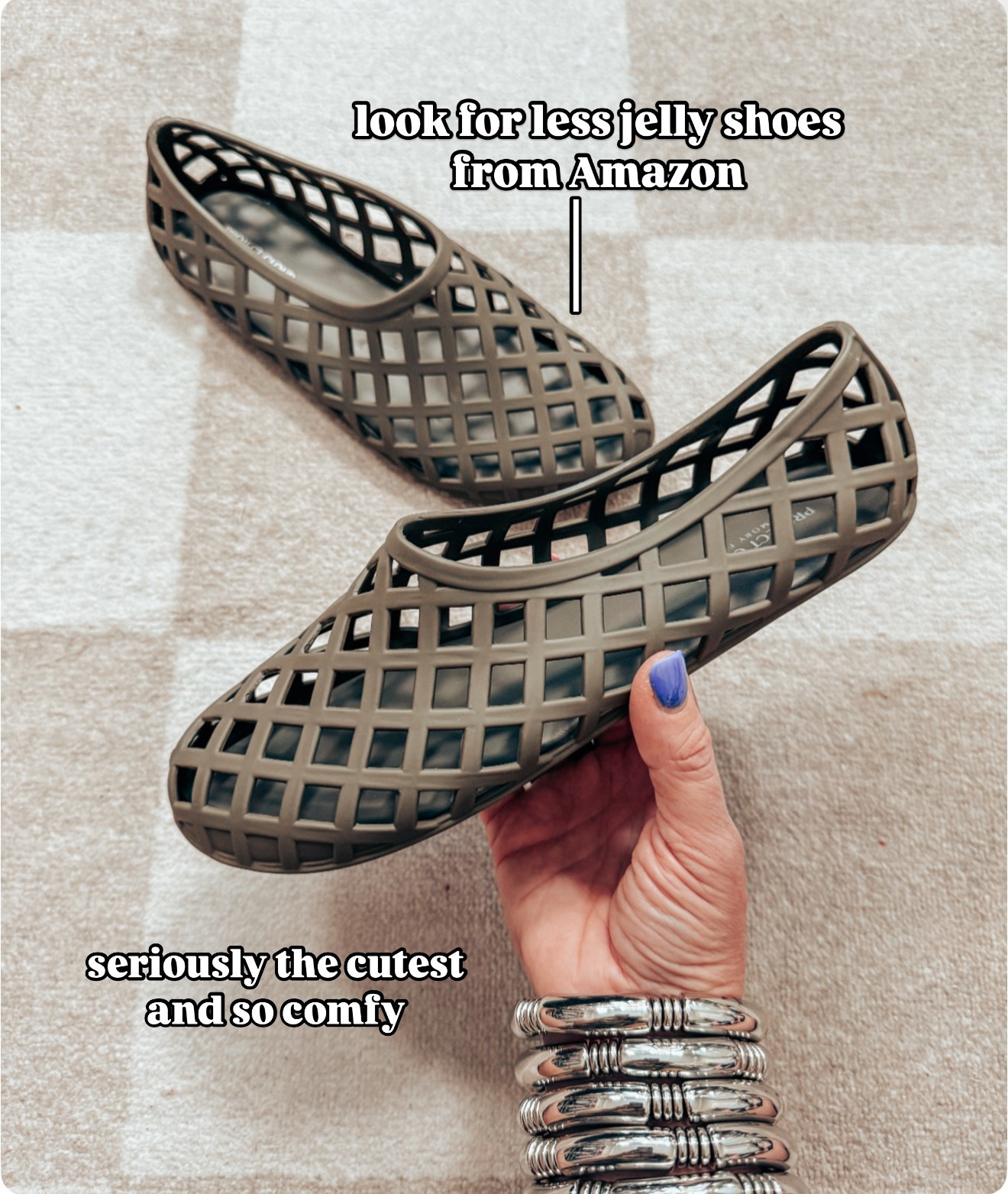 These are amazing compared to the real ones! They come in lots of colors. 
They run true to size  

#LTKFindsUnder50 #LTKShoeCrush #LTKOver40