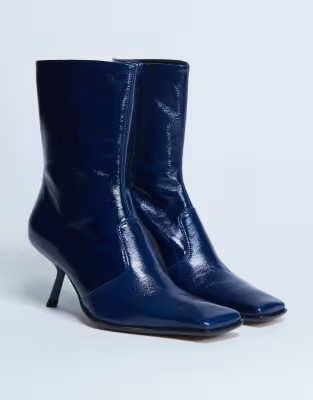 Topshop Sienna Premium leather square toe mid heel boots in navy | ASOS | ASOS (Global)