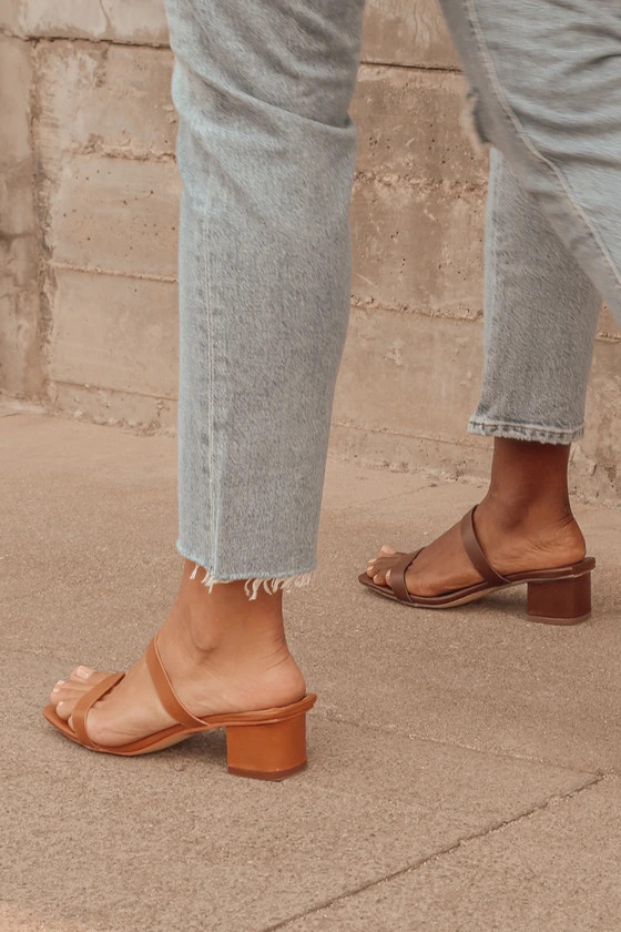 Fallyn Naked Mocha Mules | Lulus (US)