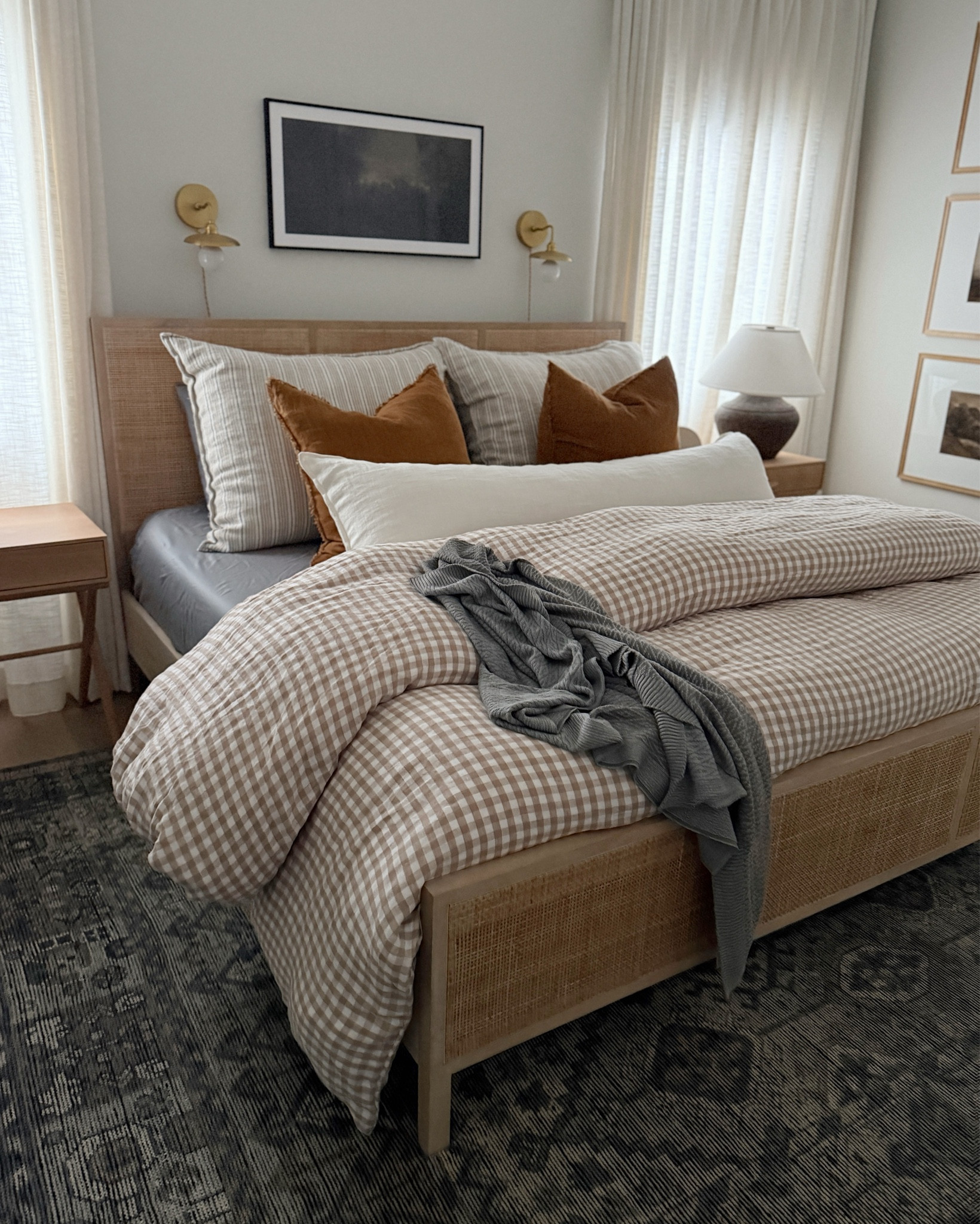 The perfect dusty blue sheets! #ad The most amazing sheet set from @Cariloha. Prepare your guest rooms for the upcoming holiday. I also paired the sheets with this knit throw and it feels like a warm, cozy sweater. What a great gift idea! Save 40% off sitewide with code BF40, 11/26-11/30! #livecariloha


#LTKSaleAlert #LTKCyberWeek #LTKHome