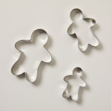 SET OF 3 COOKIE CUTTERS, GINGERBREAD | Indigo (CA)