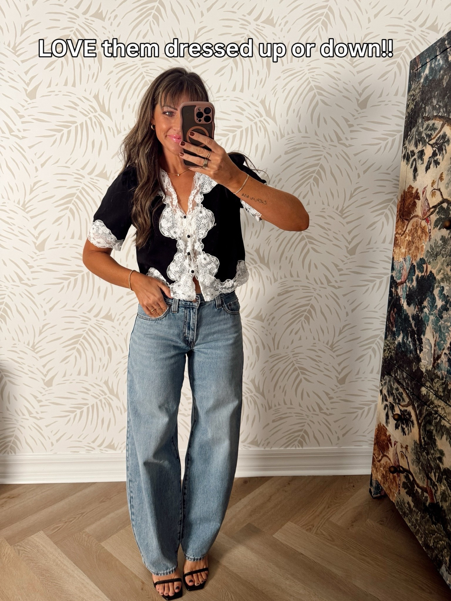 This outfit 😮‍💨 size 2/26 jeans - true to size for me!!