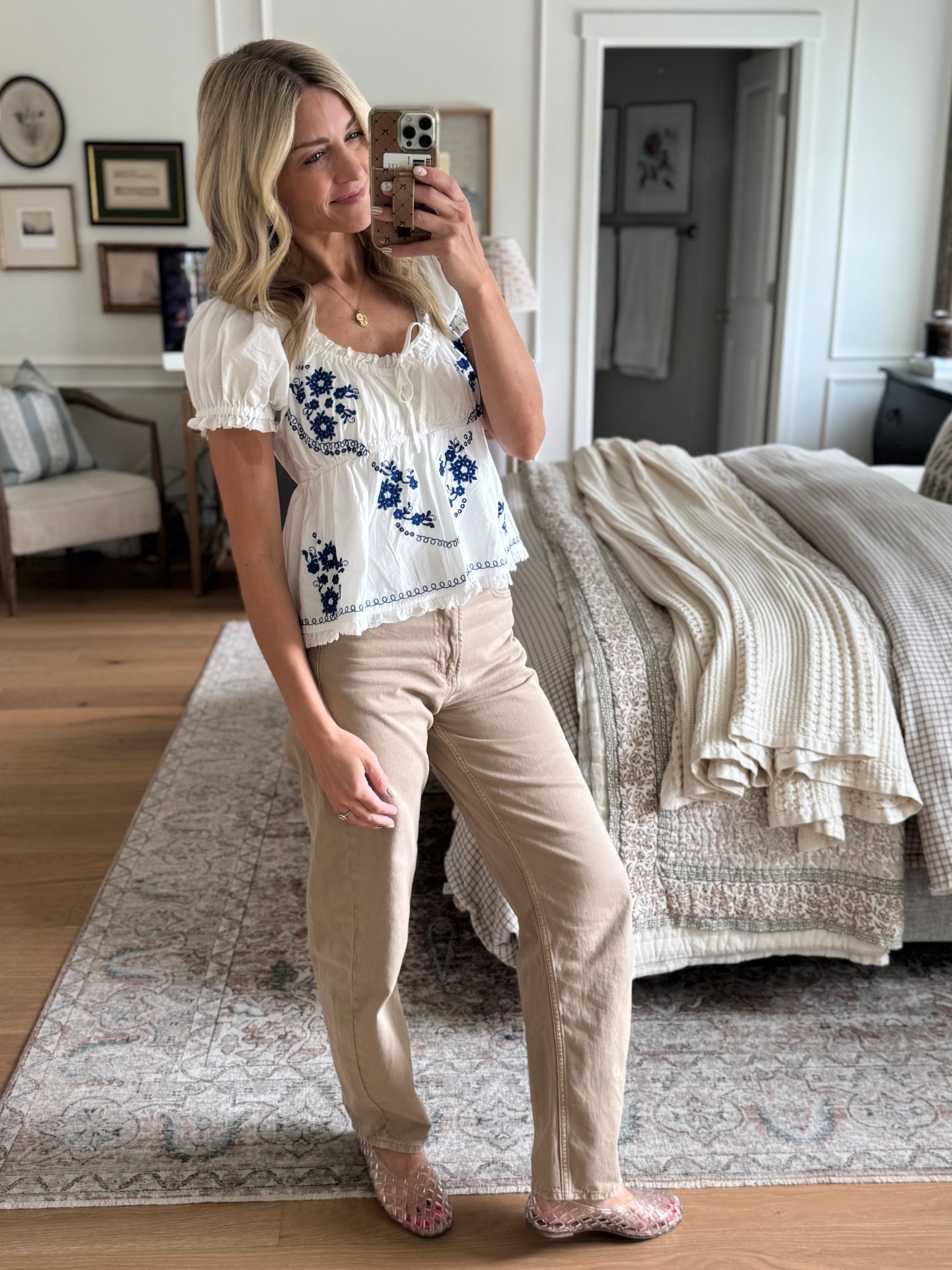 The sweetest top there ever was. And the arms aren’t tight if you know what I mean! I’m wearing my true size small!

#LTKOver40 #LTKStyleTip #LTKSummerEdit