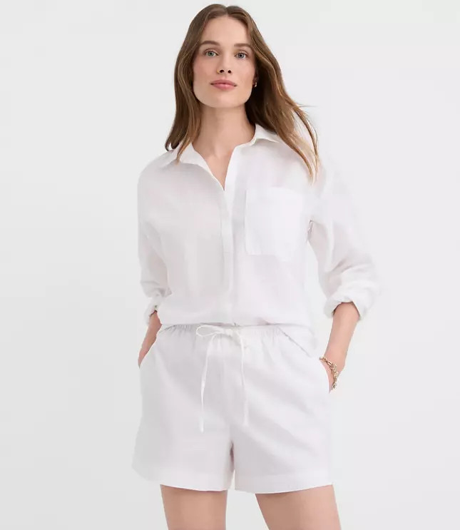 Sawyer Pull On Shorts in Linen Cotton | LOFT
