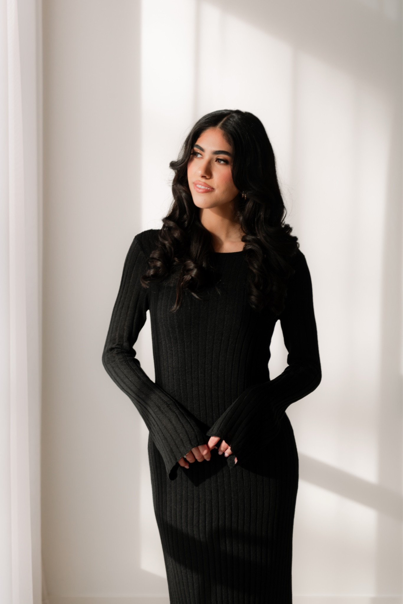 Long sleeve maxi knit dress🖤

#LTKworkwear #LTKstyletip #LTKbeauty