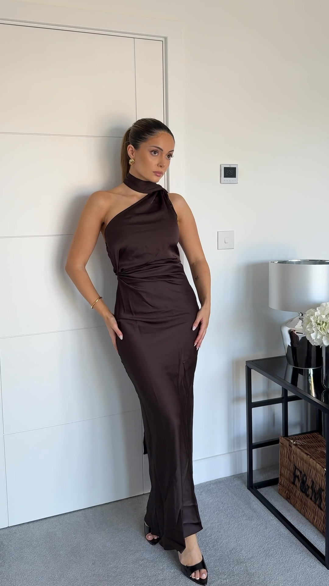 THE dress for Autumn! 🤎

Wedding guest, graduation, evening gown, occasion wear, #browndress #satindress #quiz #quizclothing #highstreetfashion #affordable #affordablefashion #longsatindress #autumn #autumnoutfits #autumnfashion #autumnclothes #autumnoutfitinspo #outfitinspo #outfitideas #luxury #eveningwear #gown #wrapdress #scarfdress #formaldress #zaraanne #zarachase #zaraannechase #zaraanne19 #officialzaraanne 

#LTKdatenight #LTKwedding #LTKautumn