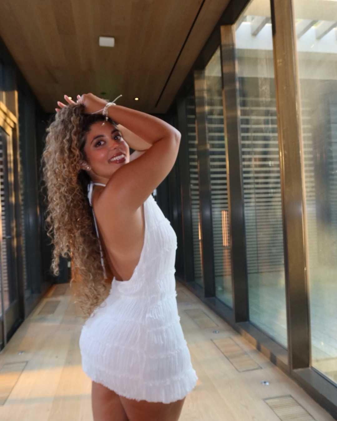 The perfect summer little white dress! 


#LTKStyleTip #LTKFindsUnder100 #LTKSeasonal