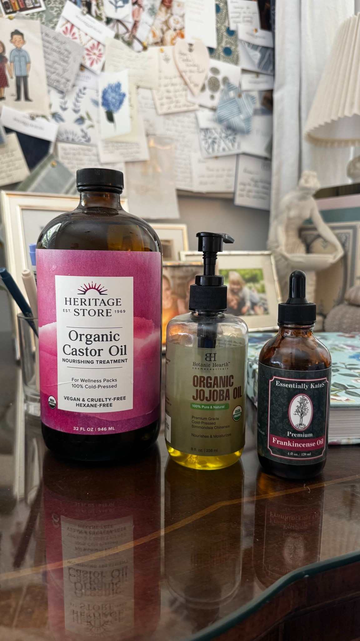 Botox in a bottle! 
50/50 castor oil (organic, hexane-free, dark glass bottle!) Jojoba oil. 
About 20 drops of frankincense for an 8oz mixture. 