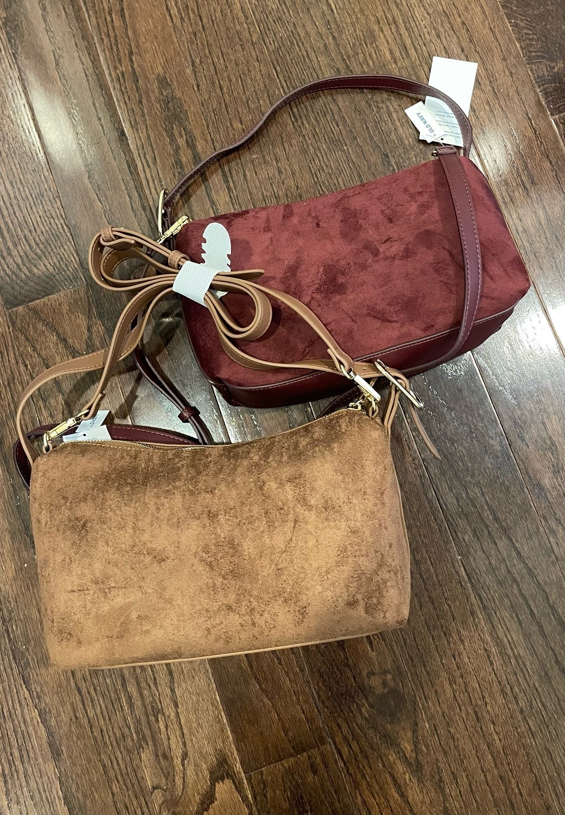 Old Navy Convertible Carrie Crossbody Bag

#LTKSaleAlert #LTKOver40 #LTKSeasonal