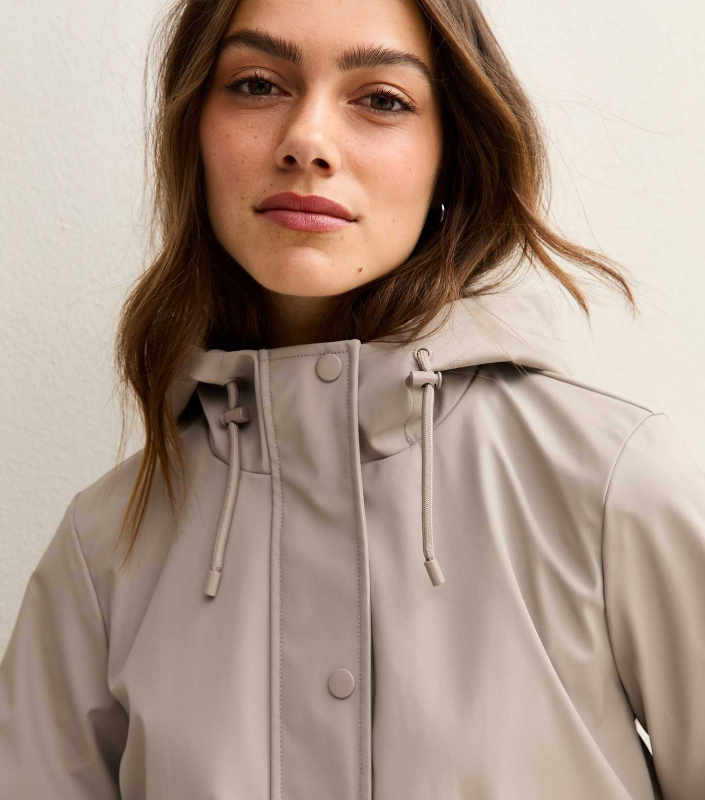 Petite Mink Hooded Rain Anorak | New Look | New Look (UK)