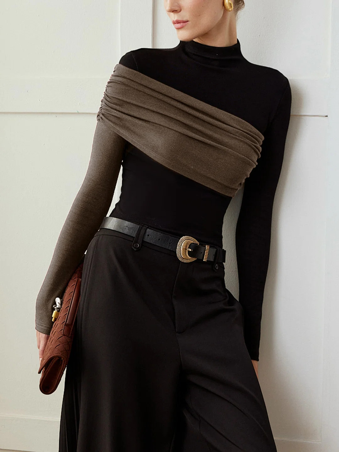 Color Block Pleated Jersey Slim Top | Commense