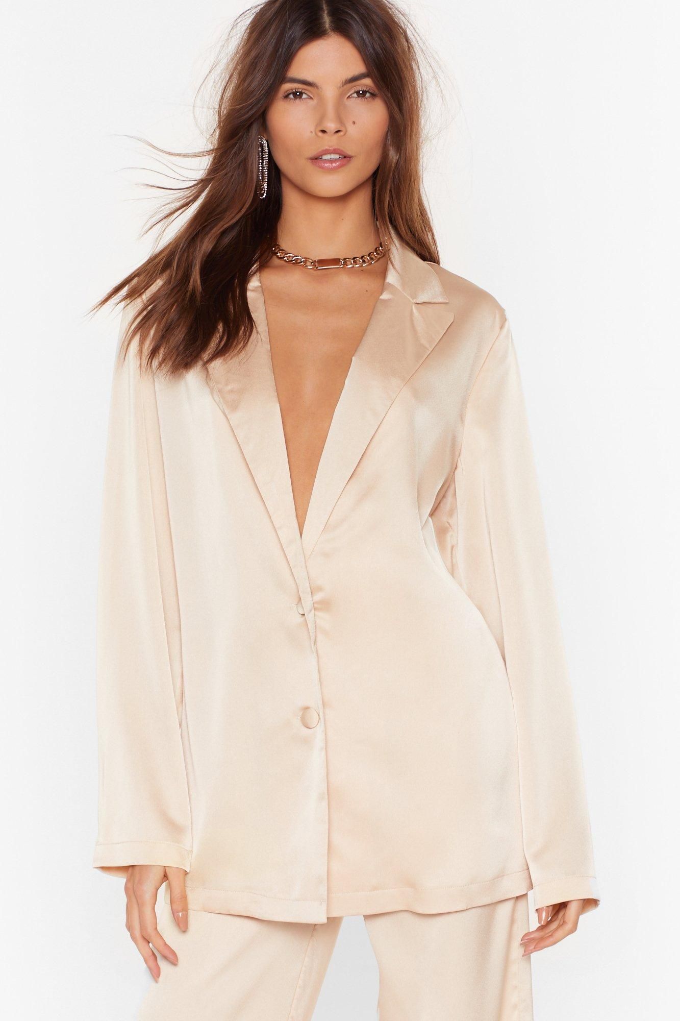 Sleek to Our Heart Satin Longline Shirt





Promotions



50% Off Everything



GET IT TOMORROW ... | NastyGal (UK, IE)