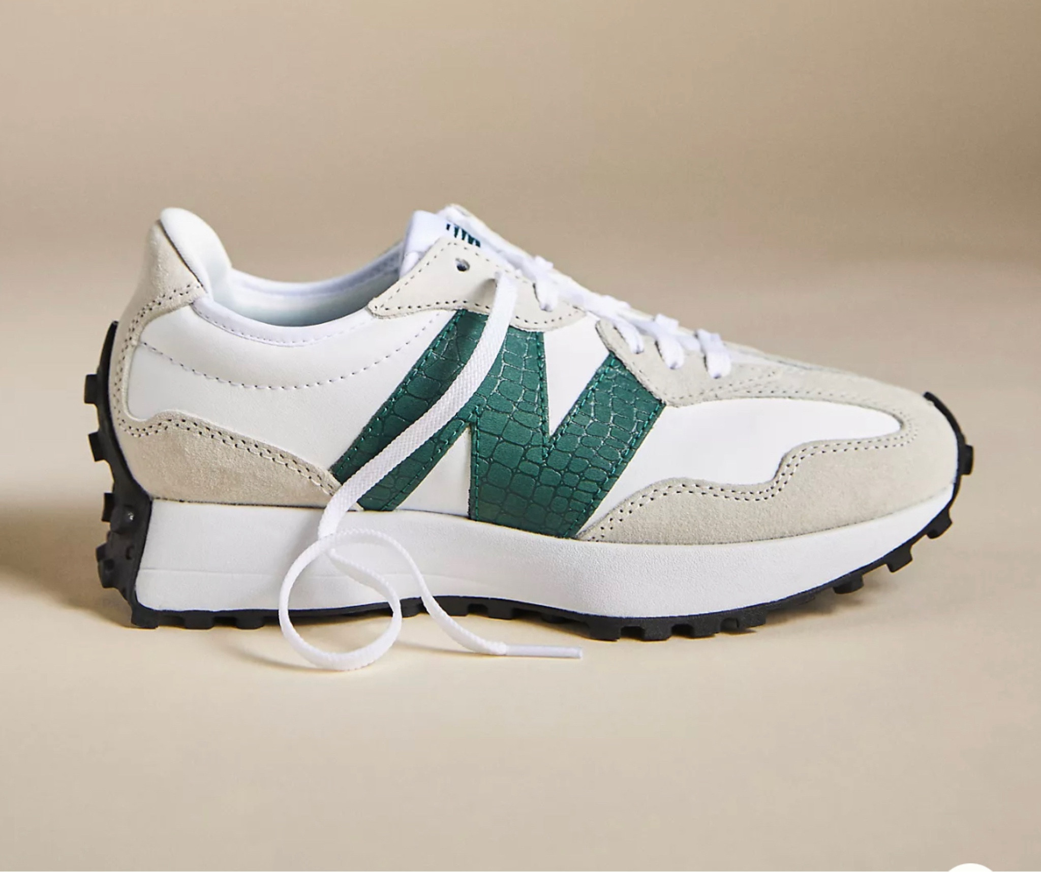 New Balance 327 Sneakers

#LTKshoecrush #LTKU #LTKFind