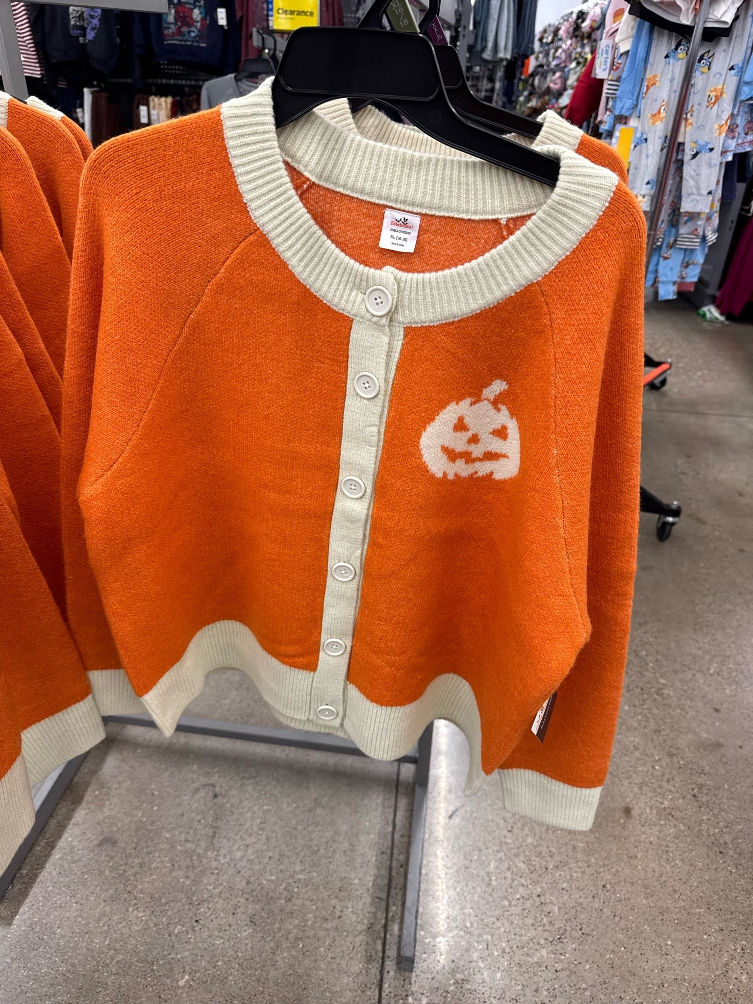 Walmart✨👻🧡 Women's Halloween Jack O Lantern Cardigan Sweater from Way to Celebrate, Sizes S-4X

#LTKxWalmart #LTKSeasonal #LTKWorkwear