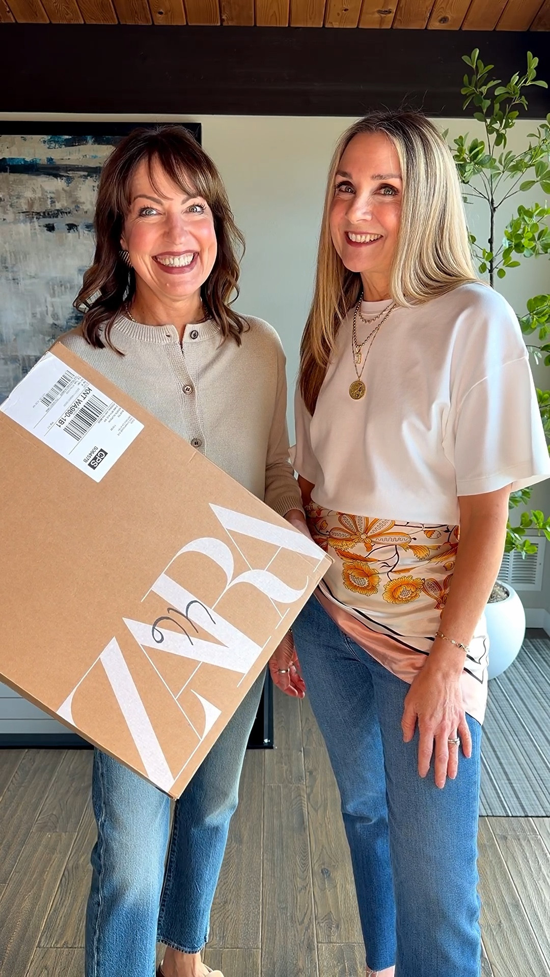 Comment SHOP for links!🛍️ How good is Krista’s @Zara haul? I’ll be the judge of that!🙋🏼‍♀️😄

I’m giving most things two thumbs up, but there’s a couple things, like culottes, where I’m still on the fence! Overall I’d say Krista did amazing! And bonus points for everything fitting!😅👏🏼

What catches your eye? We think Zara is killing it this spring! Sizing can be all over the place, but Krista had great success using their size guide on the website. 
HOW TO SHOP:
1️⃣Comment SHOP and we’ll send outfit links to your DM
2️⃣Click link in bio to shop on our LTK
3️⃣Watch our stories for links

Work outfit, spring outfit, office ou, white pants, floral top, leather culottes, midi skirt, summer tops

#LTKWorkwear #LTKOver40 #LTKootd