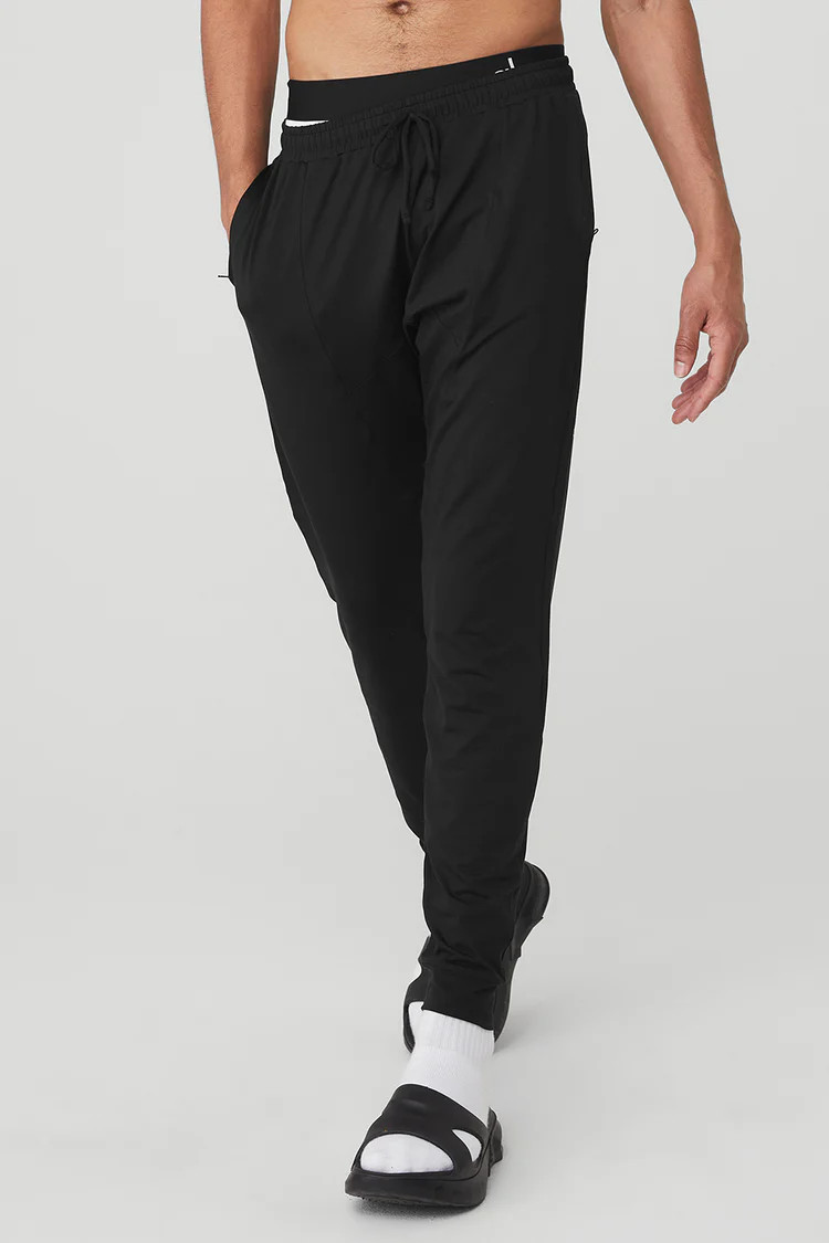 Conquer Revitalize Pant | Alo Yoga (US)