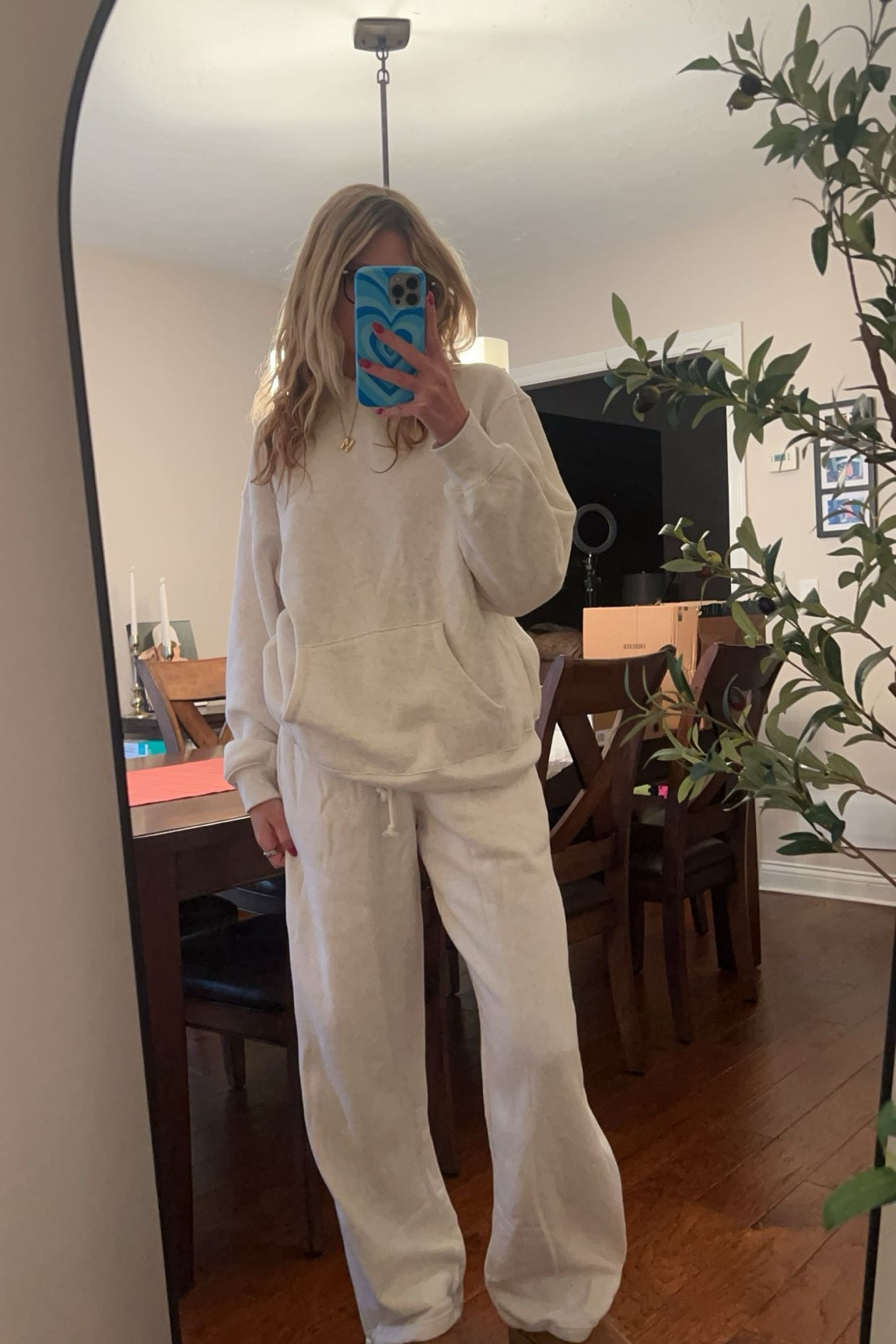 comfiest sweat set🤍

#LTKSeasonal #LTKStyleTip #LTKFindsUnder50