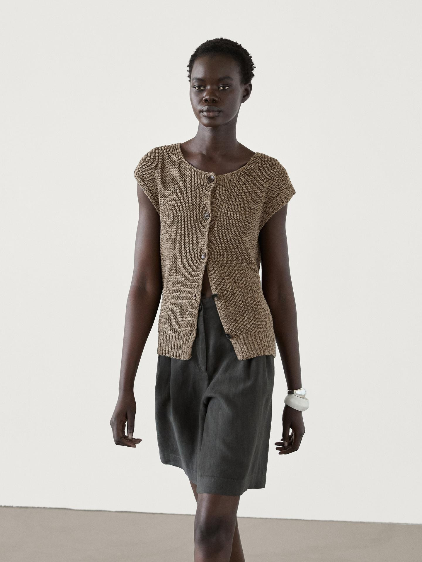 100% cotton purl knit vest | Massimo Dutti UK