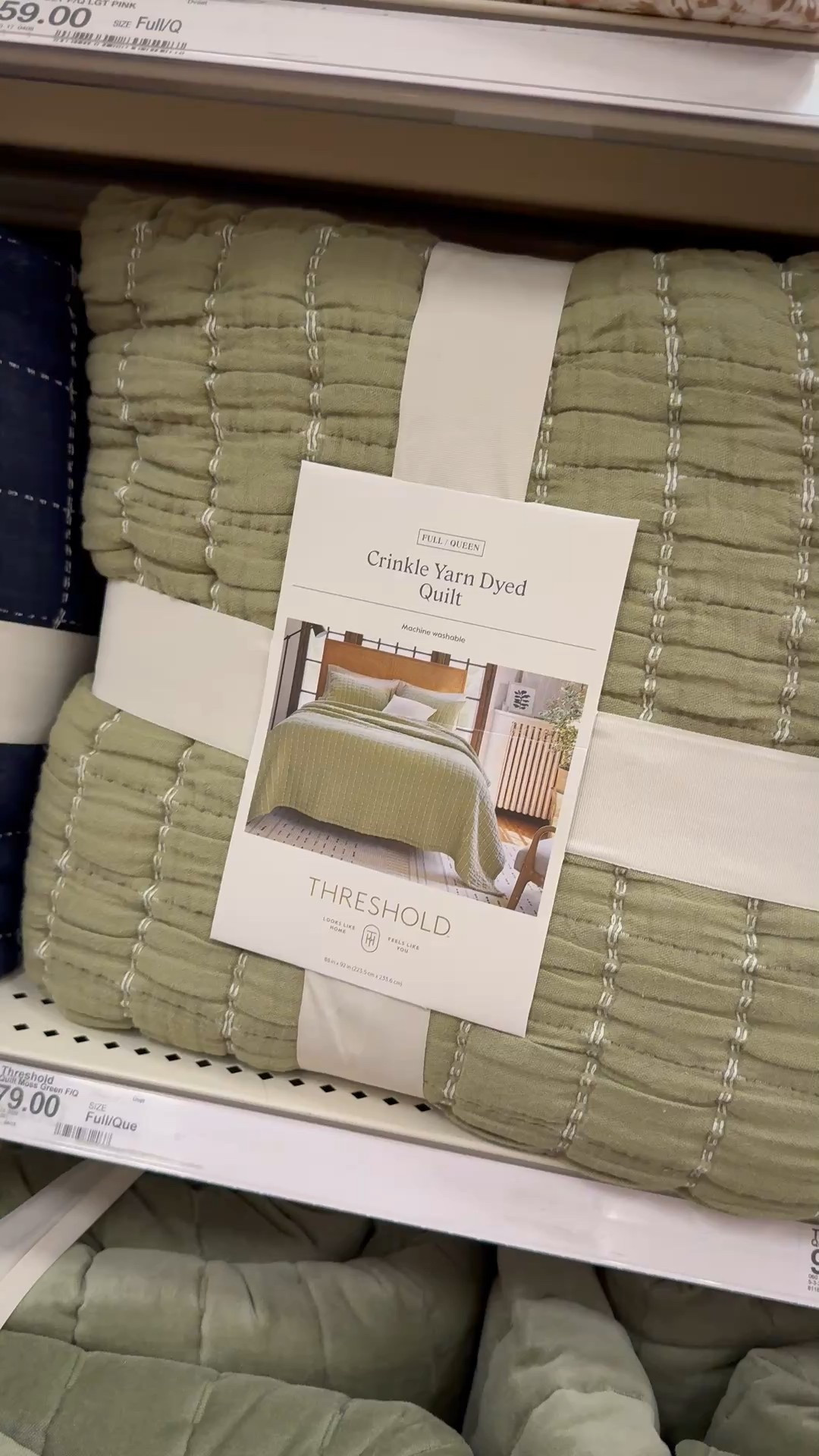 Holiday inspired bedding from Target! 

Comforter, bedding, quilt, duvet, target home, Christmas home, Christmas bedding, target bedding, bedroom decor 

#LTKHoliday #LTKFindsUnder100 #LTKHome