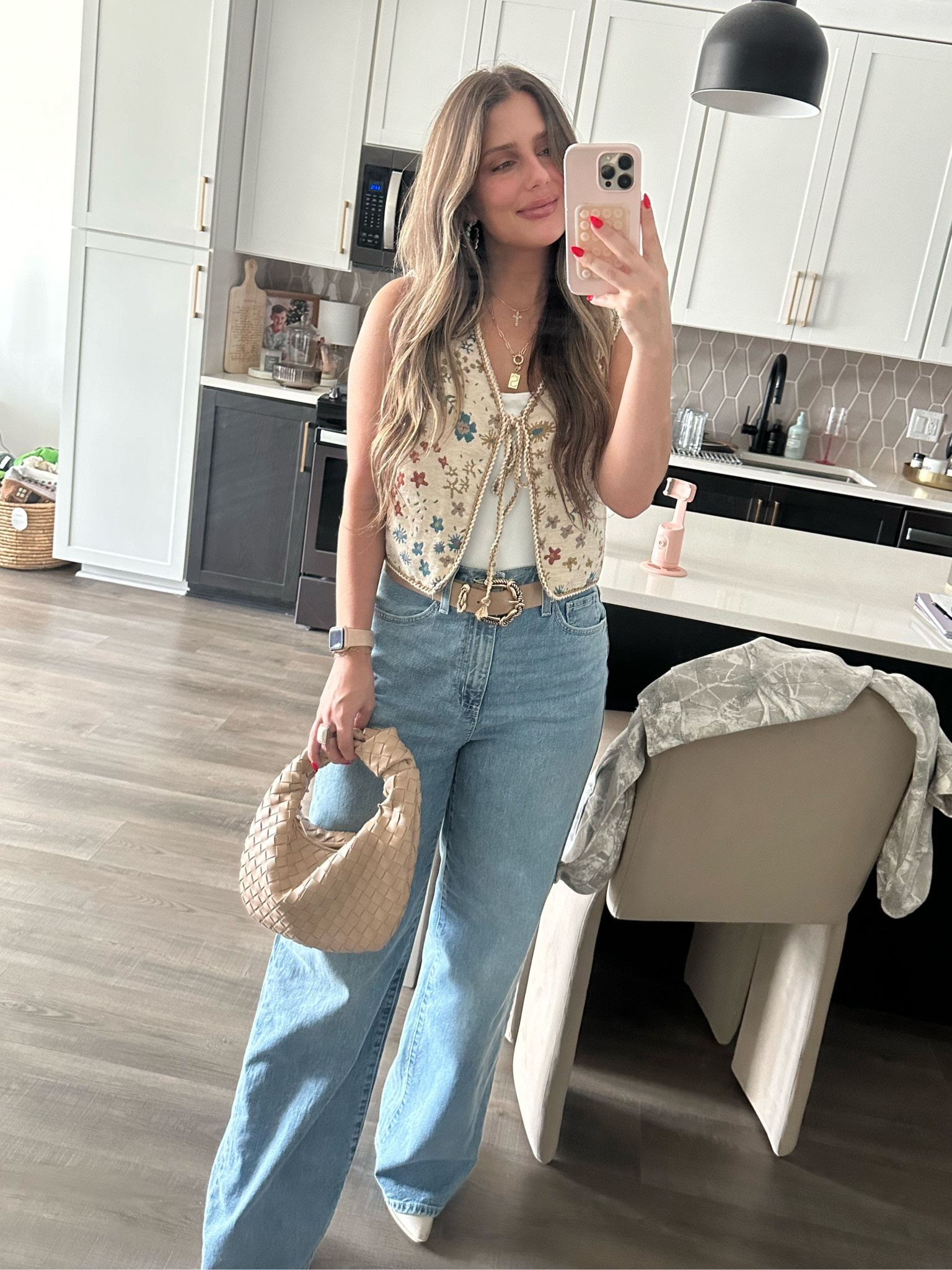 Sunday fall ootd


#LTKStyleTip #LTKFindsUnder50 #LTKFindsUnder100