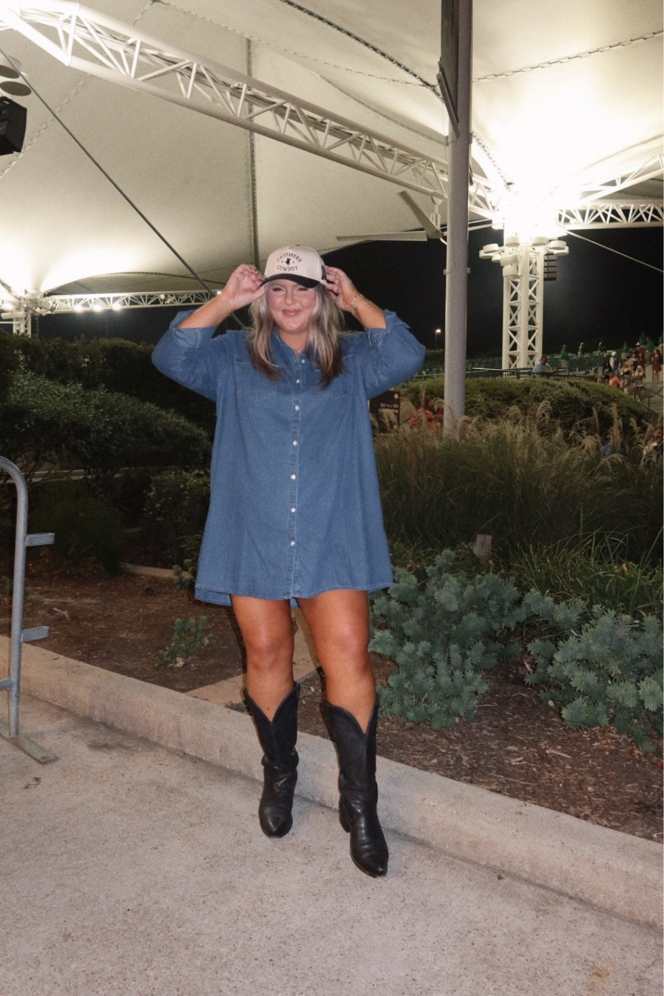 Size 18
Boots size 12

#LTKStyleTip #LTKShoeCrush #LTKPlusSize