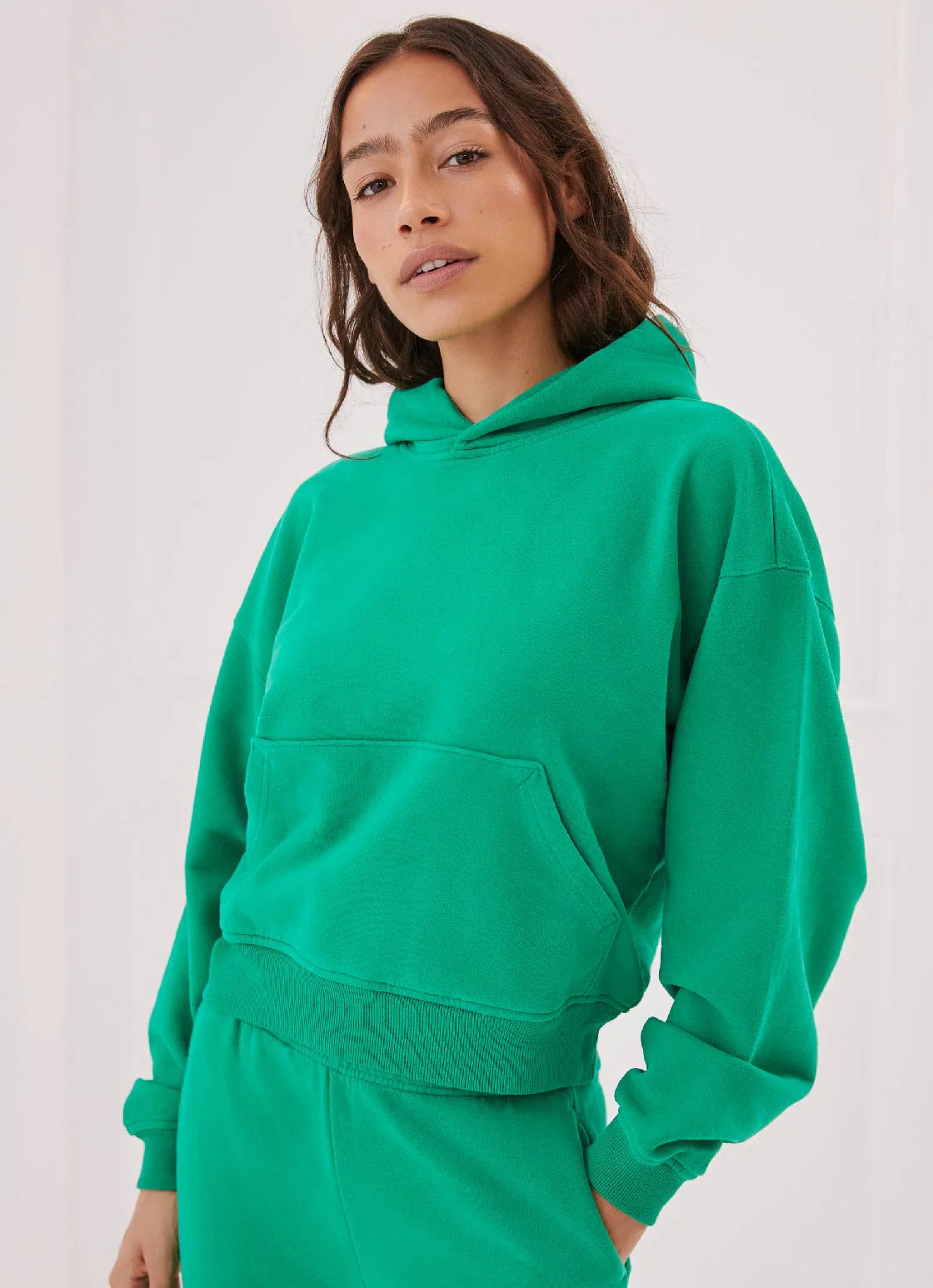 Classic Hoodie Kelly Green | Something Navy | Something Navy