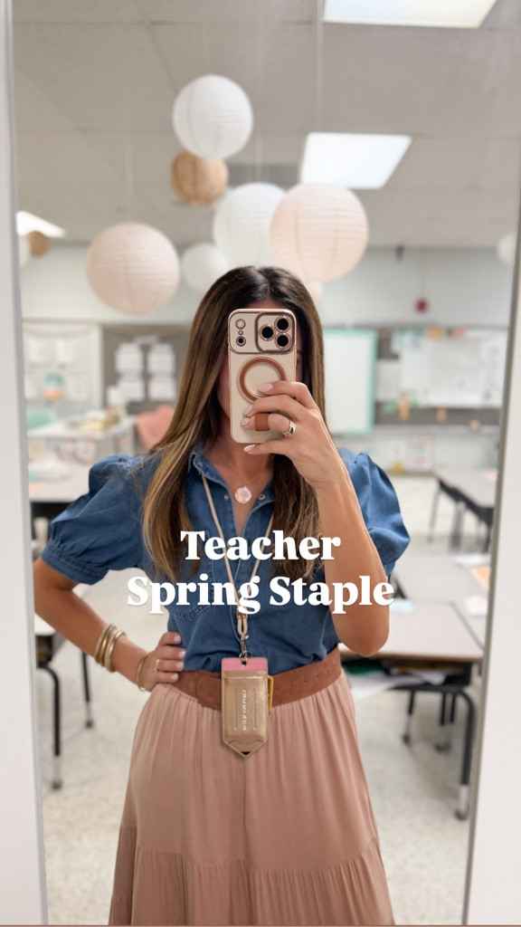 The perfect teacher staple 💙… a assic denim top that can be styled endless ways! This one has adorable puff sleeves, is comfy and feels high quality. 

teacher, OOTD, denim shirt 



#LTKSeasonal #LTKootd #LTKWorkwear