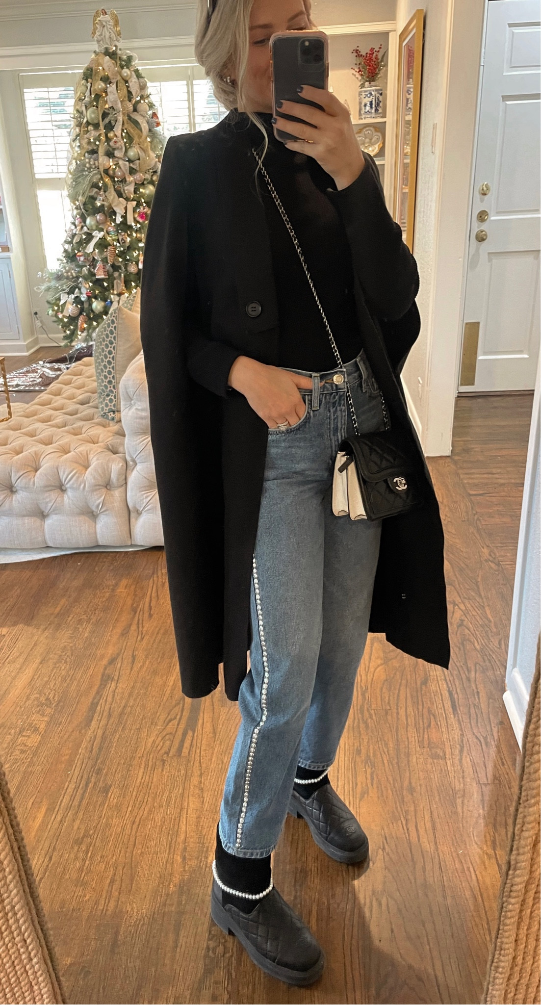 OOTD. Jeans on sale!

#LTKstyletip #LTKHoliday #LTKsalealert