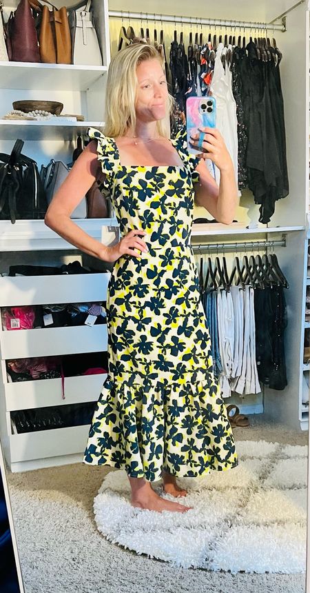 This floral-patterned dress can take you from day to night and summer to fall 🌼

#nordtsrom #womensfashion #summerfashion

#LTKSeasonal #LTKunder100 #LTKstyletip