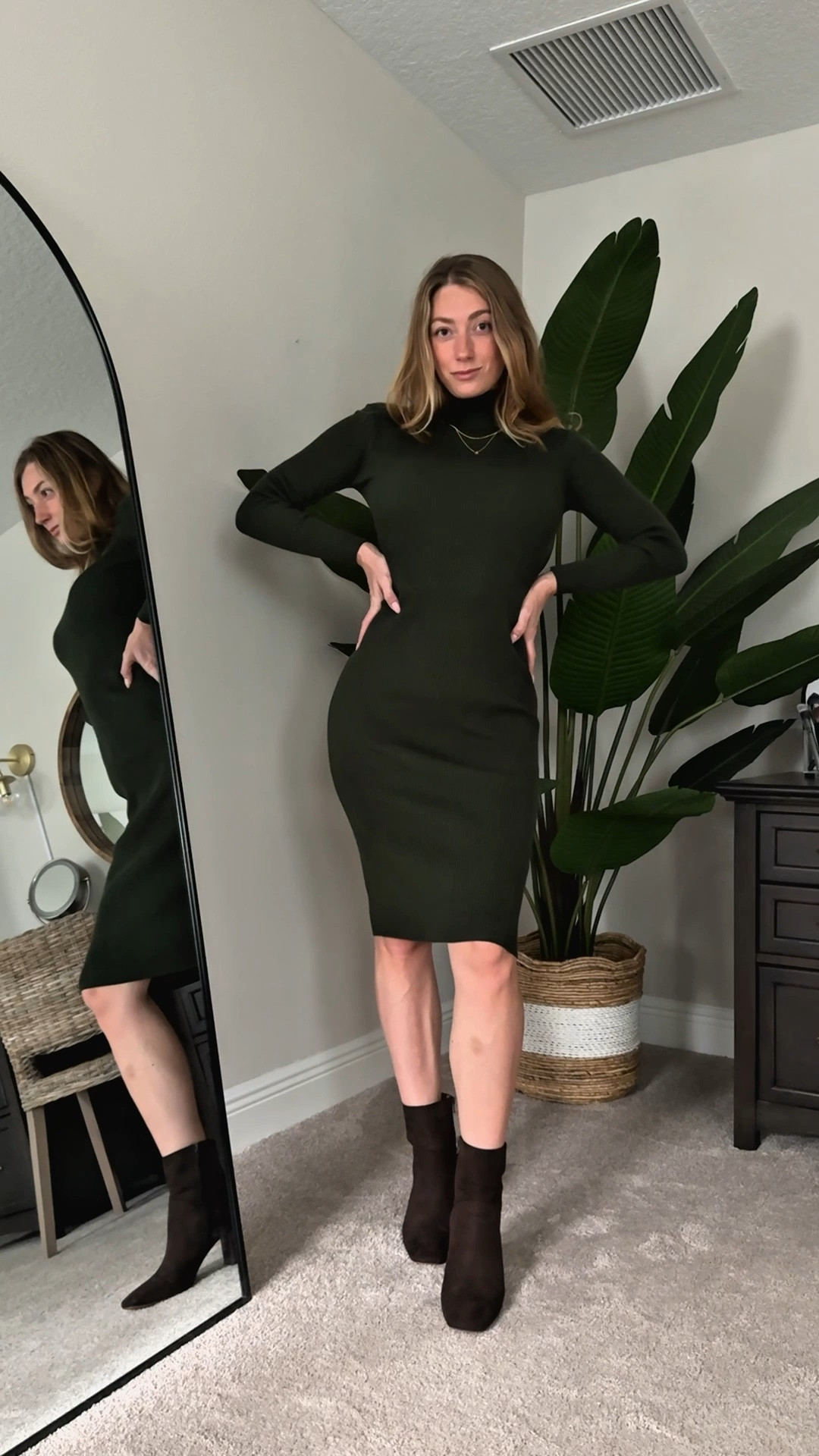 Less is more 🤎 Elevating a simple ribbed dress with bold gold layers and chic chocolate booties for that effortless fall luxe vibe. Timeless, minimal, and put-together without even trying 🍂✨

#FallStyle #OOTDInspo #EffortlessChic #FallLuxe #StyleGoals #GoldAccessories #ElevatedBasics #AutumnVibes

#LTKWedding #LTKSaleAlert #LTKSeasonal