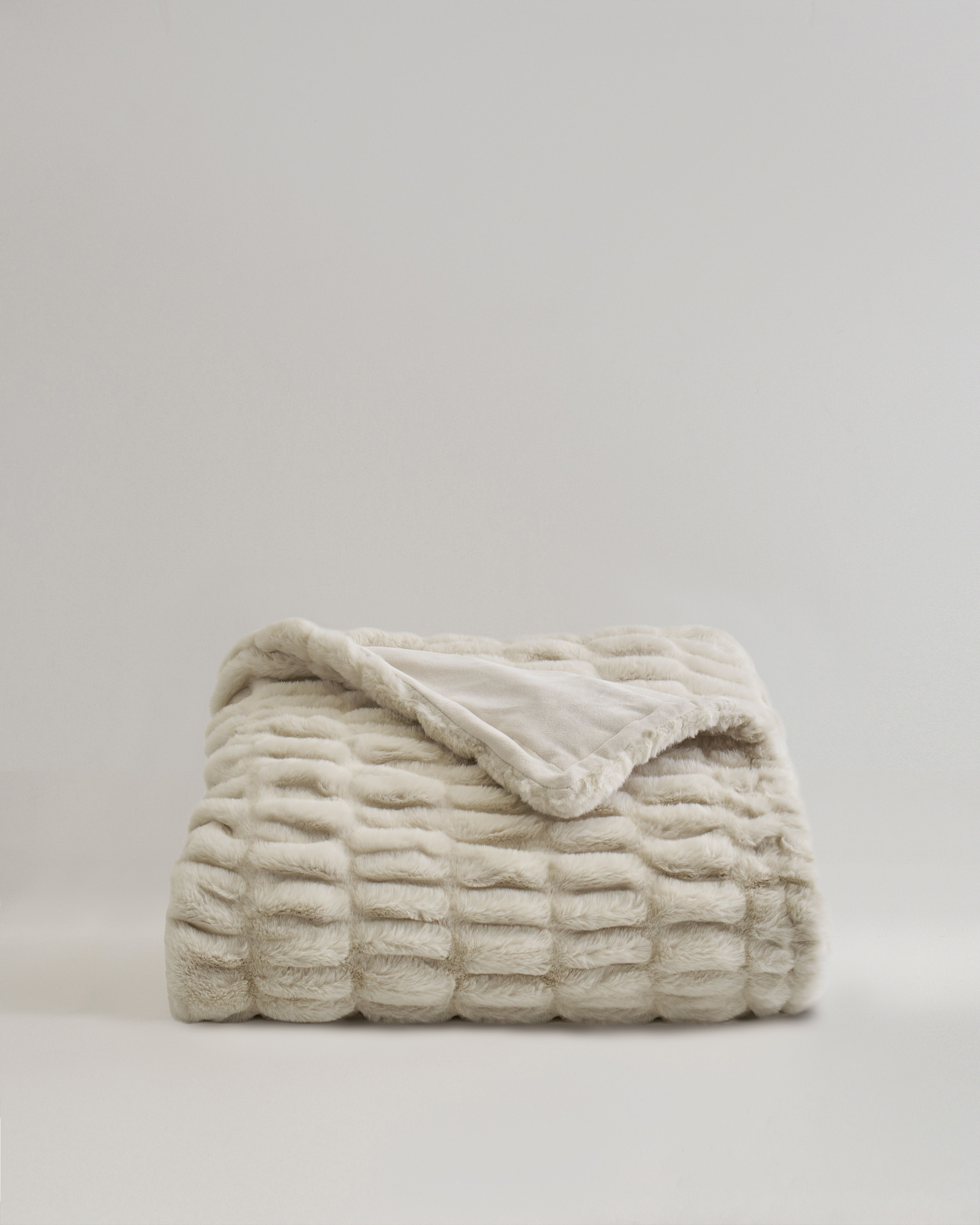 Textured Faux Fur Throw | Quince