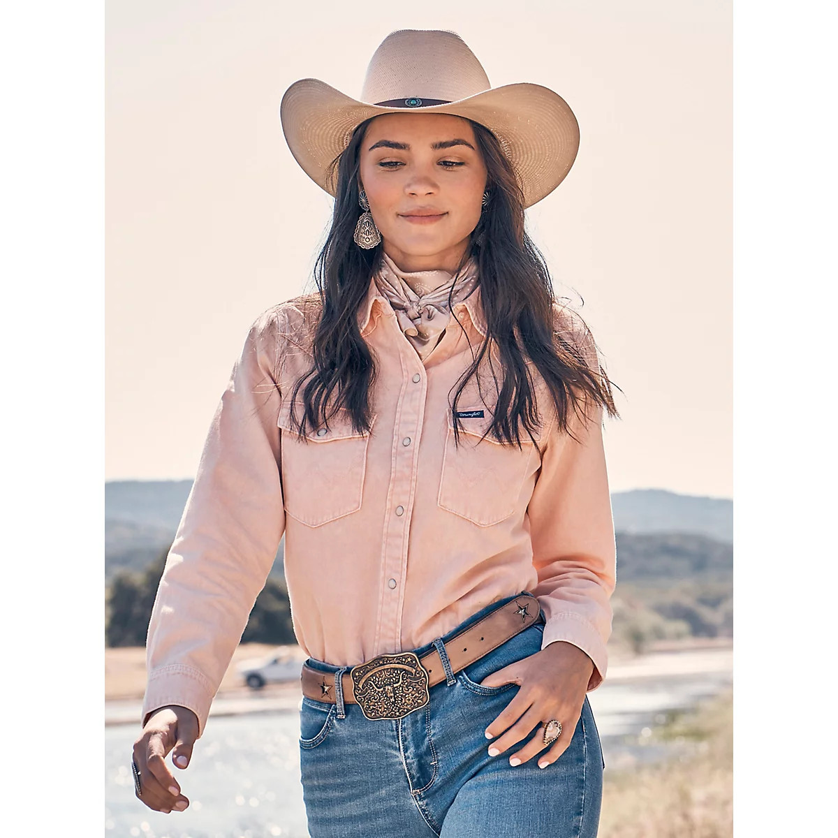 Women's Wrangler Colorwash Slim Western Snap Shirt in Pink | Wrangler