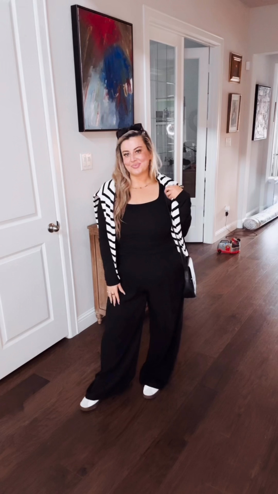 Being on a weight loss journey I am always looking for pieces that are affordable I can wear multiple ways! These pants are my new favorite! Light weight, easy to wear multiple ways, flattering and affordable! Love! 🖤 