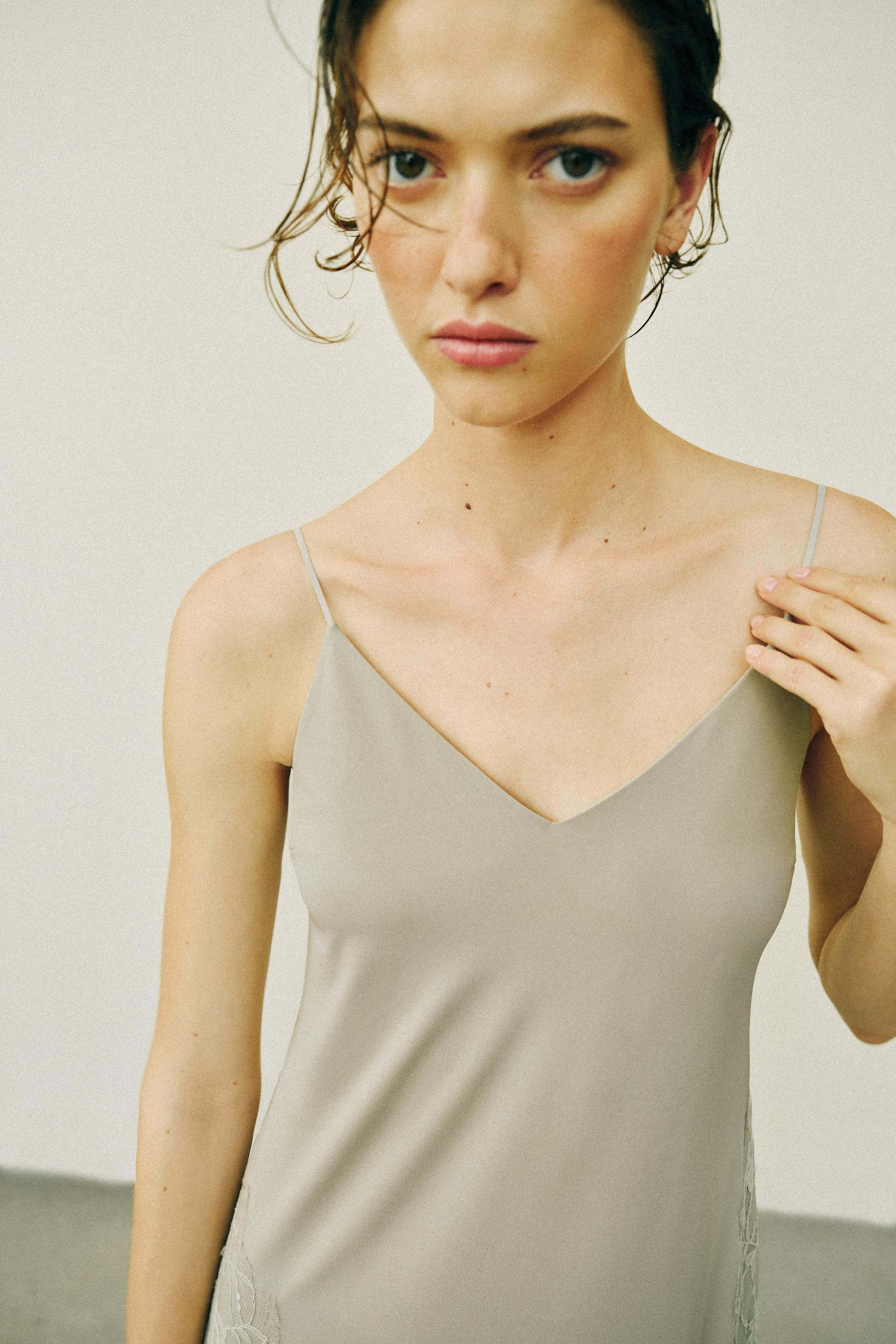 FLOWY LACE DRESS | Zara US