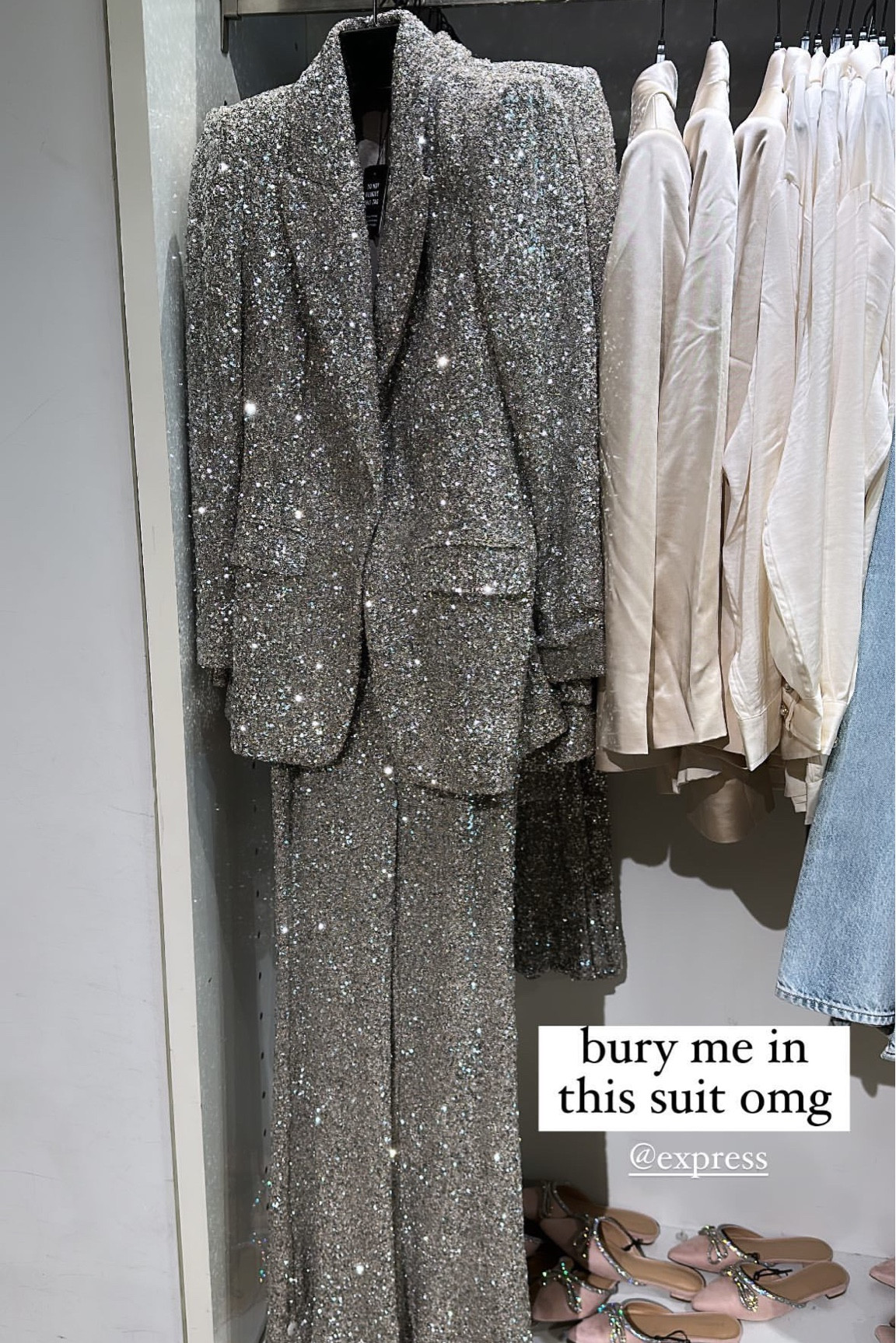 Amazing NYE outfit on major sale!

#LTKHoliday #LTKSeasonal #LTKsalealert