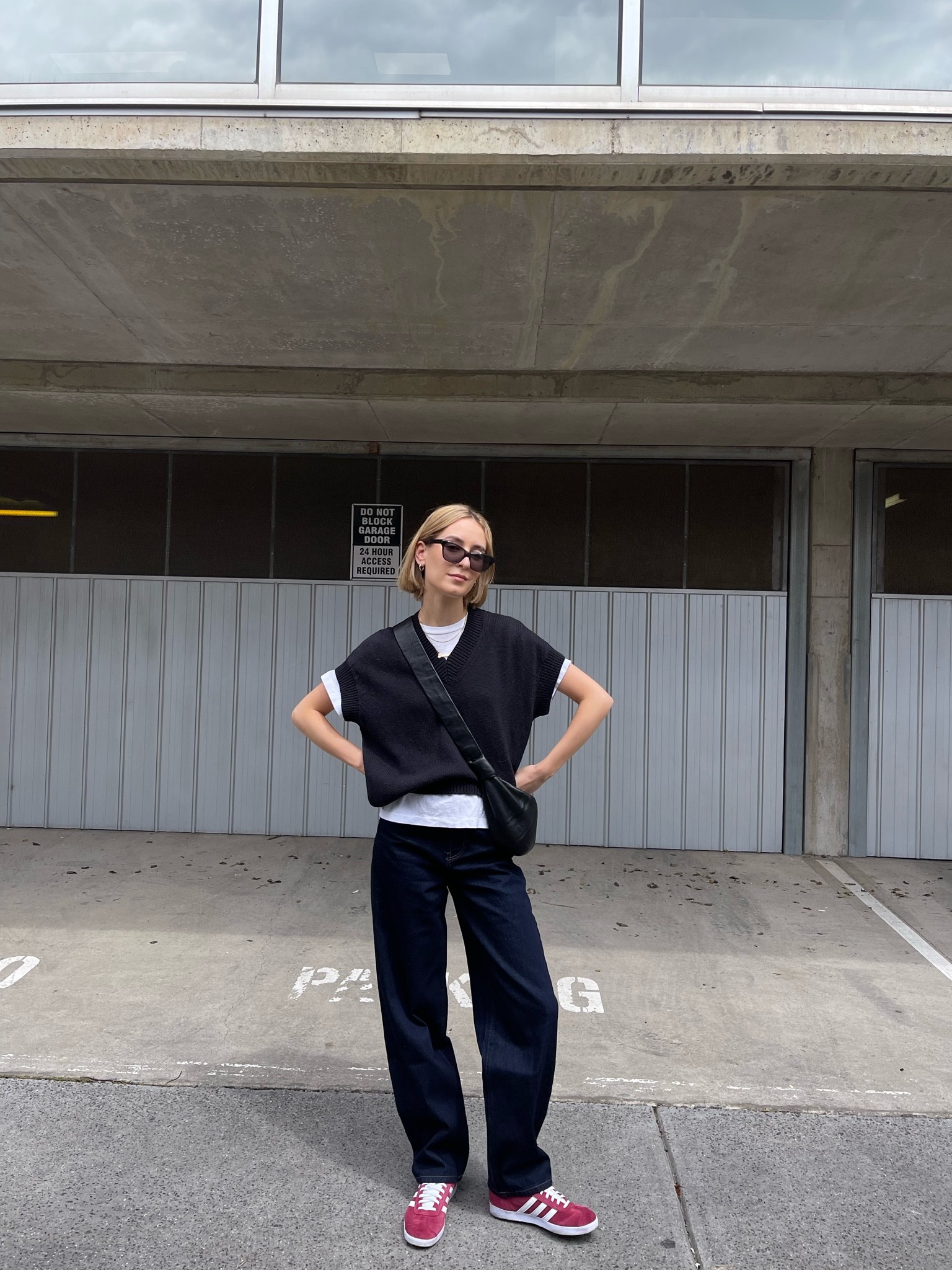 obsessed with this fit 
navy + red are a go-to colour combo 

dark blue jeans, baggy jeans, vest, vest outfit, white tshirt, red sneakers 

#LTKaustralia #LTKbrasil #LTKSeasonal