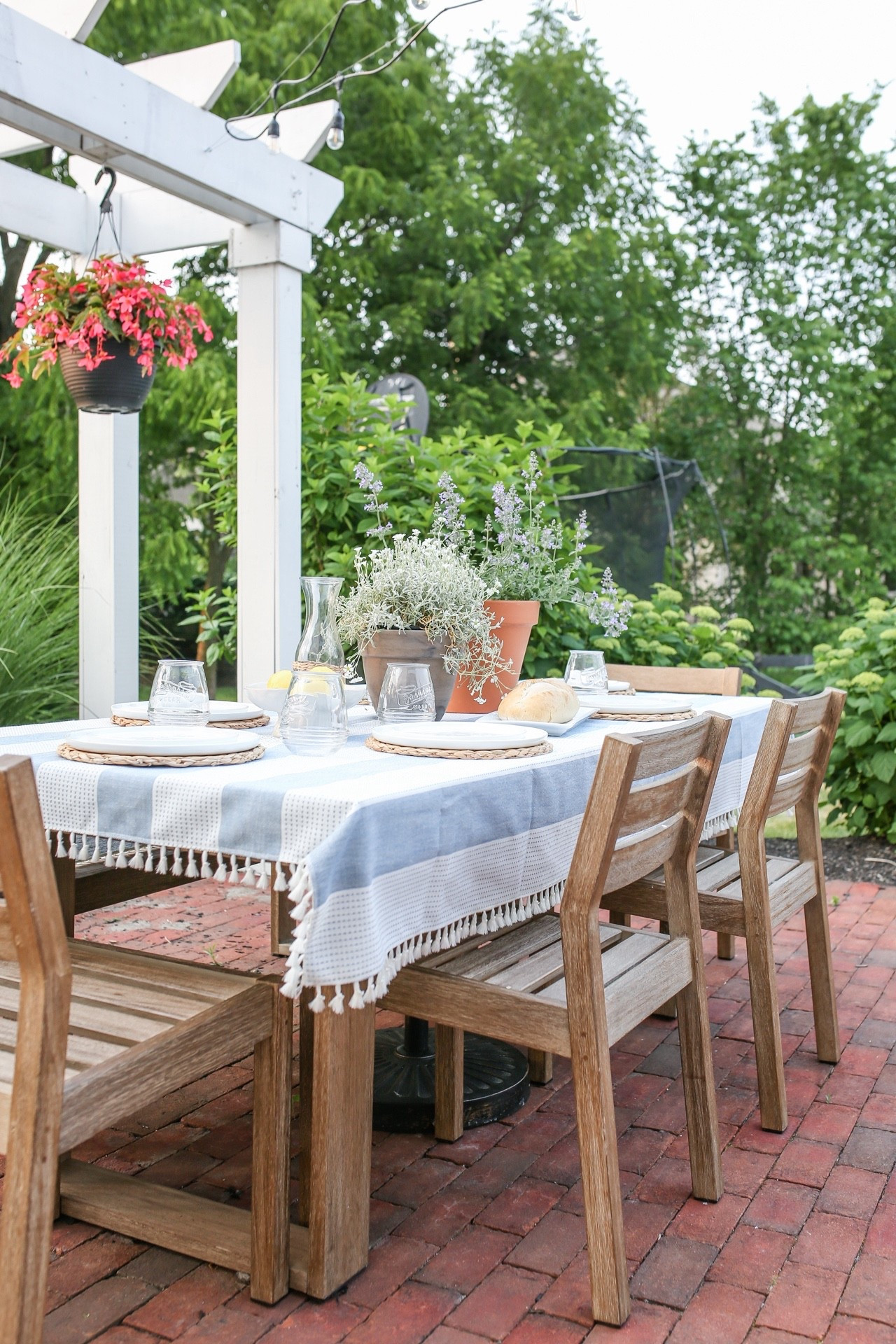 Loving this table scape for spring! This tablecloth is a whole vibe and the price is amaxing! 

#LTKHome #LTKSeasonal
