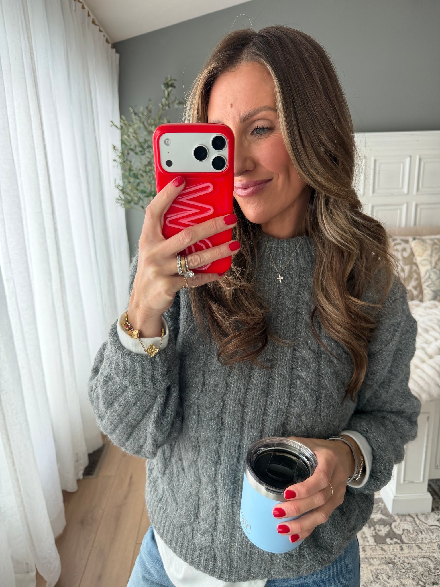 Sweater size small 

#LTKOver40 #LTKmorningroutine #LTKMidsize