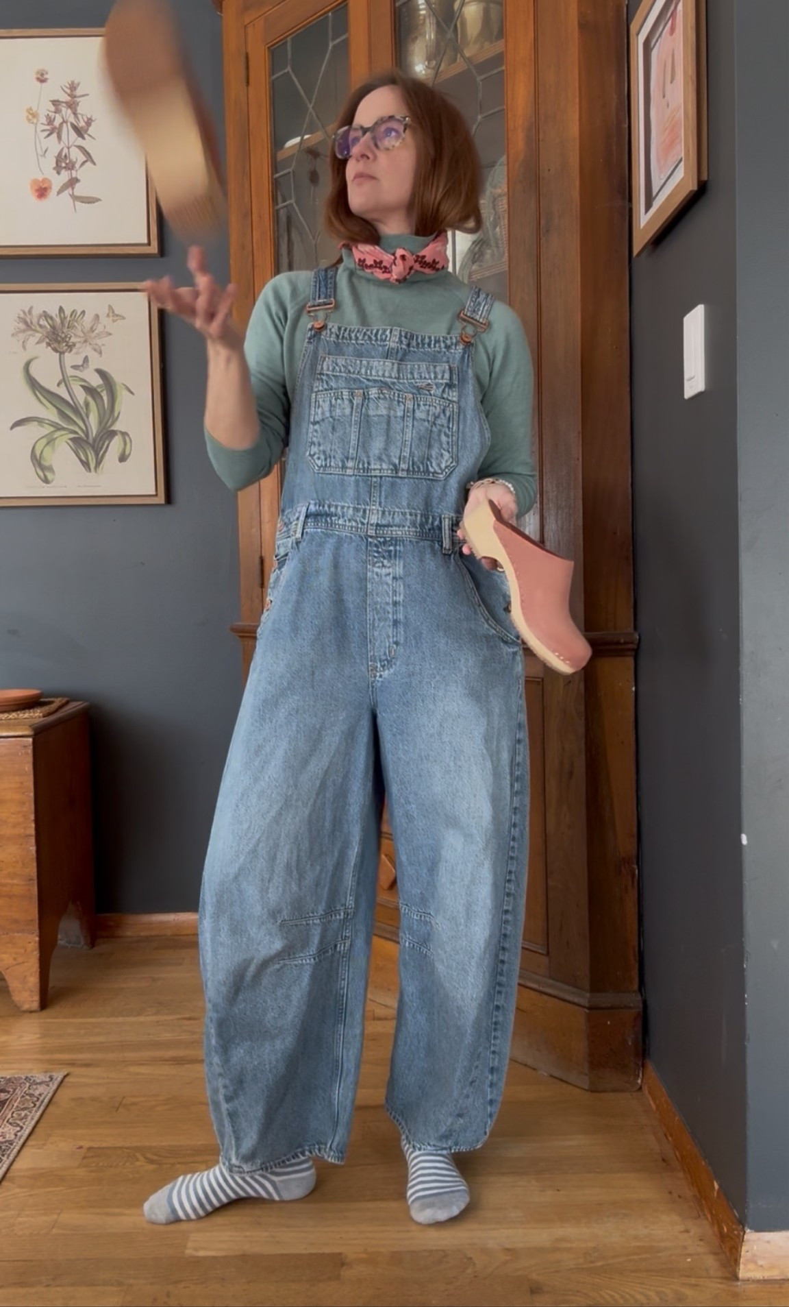 GAP barrel overalls, size medium