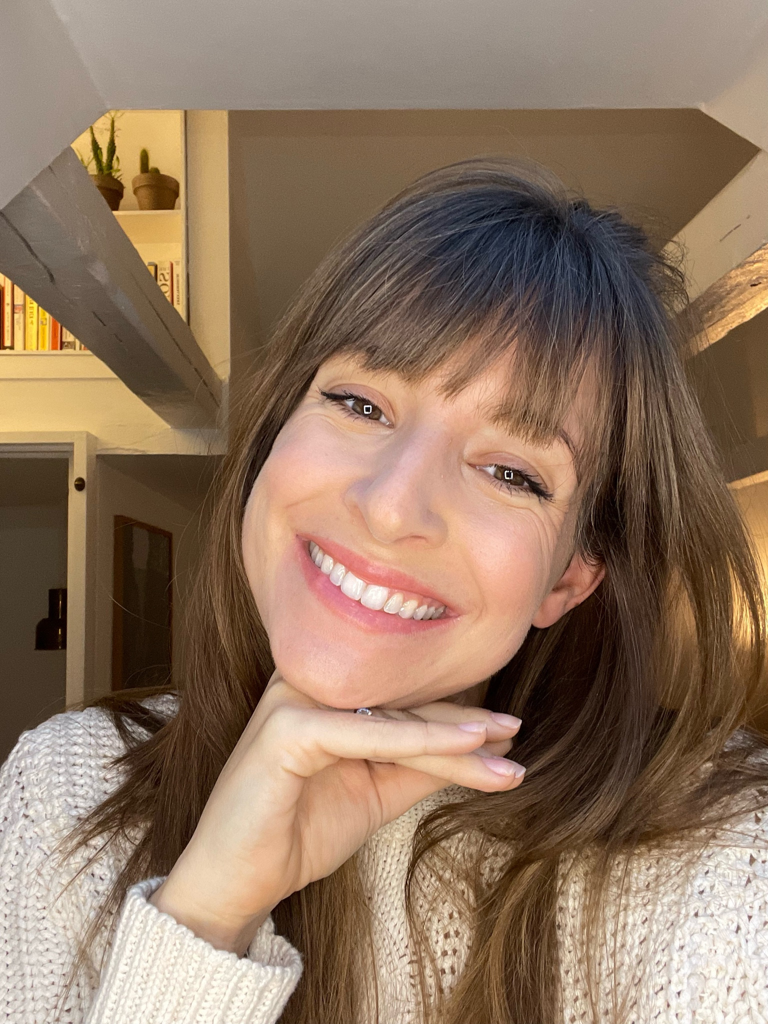 A tiny bit more involved make up look, but it still only takes five or so minutes. 

#LTKunder50 #LTKeurope #LTKbeauty