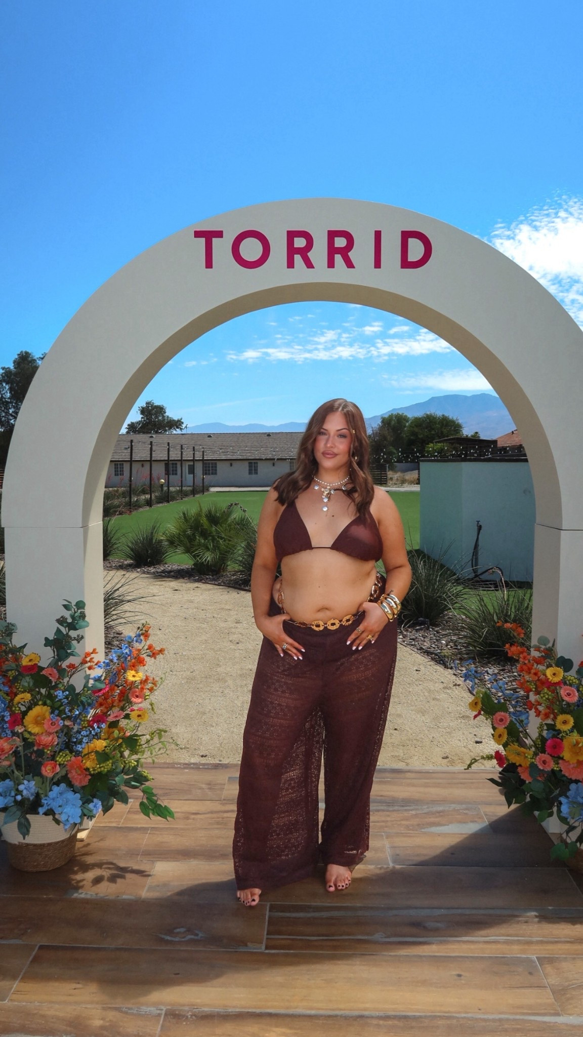 Curvy girls in string bikinis>>> Wearing a 14/16!