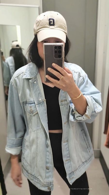 Oversized jean jacket, target style, spring outfit, travel outfit, targetfavefinds 

#LTKVideo #LTKover40 #LTKstyletip