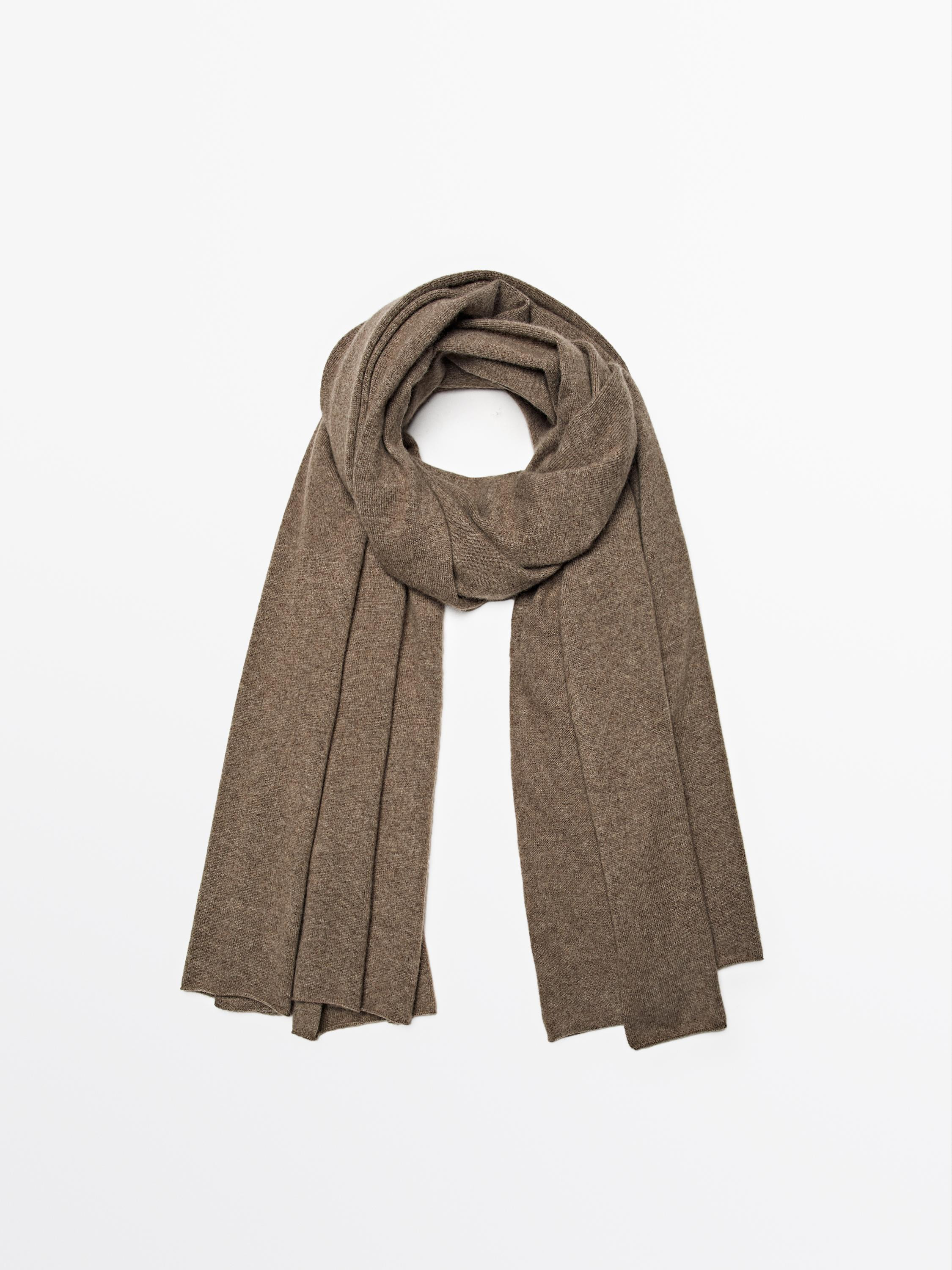 100% cashmere scarf | Massimo Dutti UK