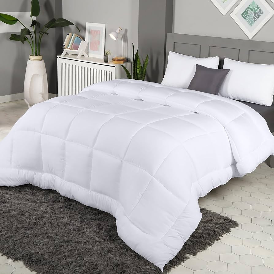 Utopia Bedding All Season Down Alternative Quilted Twin Comforter, Duvet Insert with Corner Tabs,... | Amazon (US)